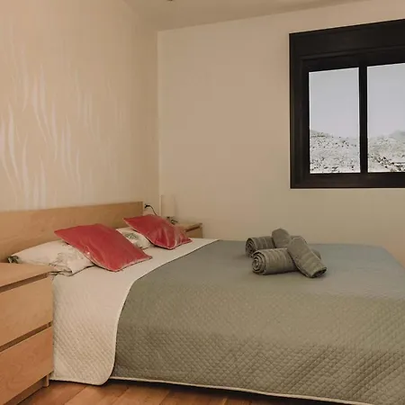 In The Heart Of Cruz, Parking, Netflix, Aircon Apartment